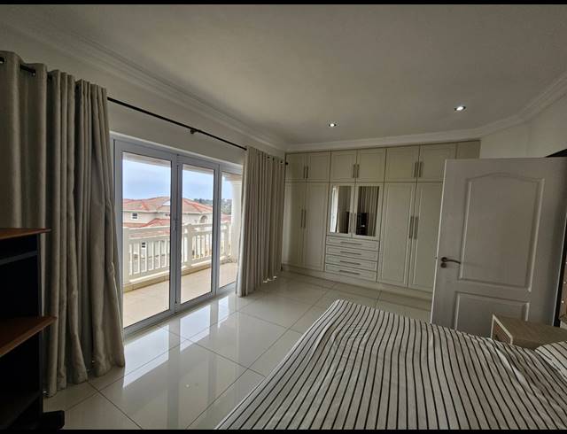 6 BEDROOM GATED ESTATE FOR SALE IN PANORAMA PARK